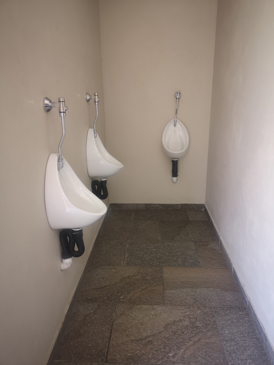 7 Bedroom Property for Sale in Oranjeville Free State